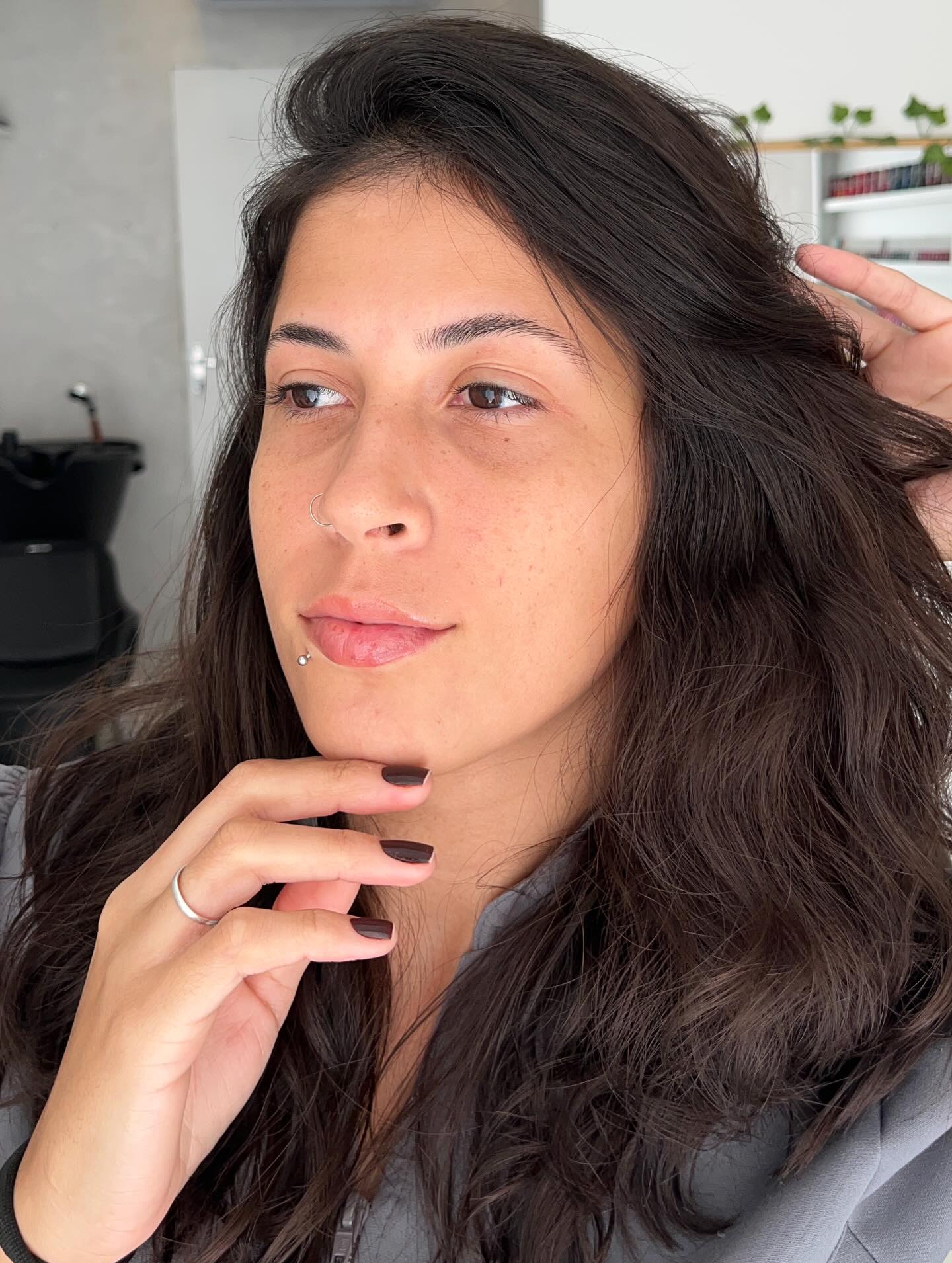 Antes da maquiagem, conforme publicação no Instagram de Laura Magalhães